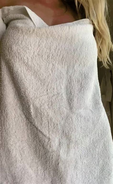 hot mature pics|towel drop. : r/BiggerThanYouThought